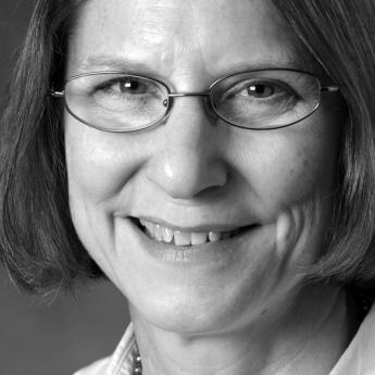Julie Roin BW