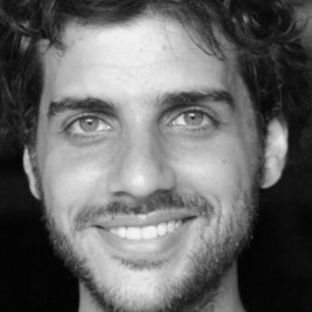 Amir Jina BW