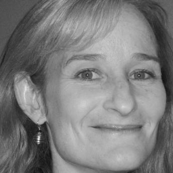 Rachel Bronson BW